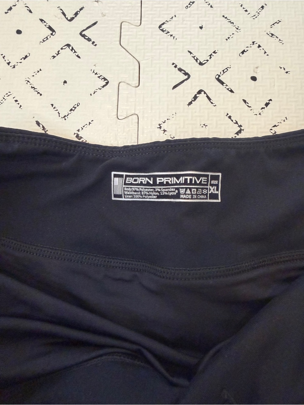 Born Primitive Free Flow Shorts XL solid black - Picture 6 of 8